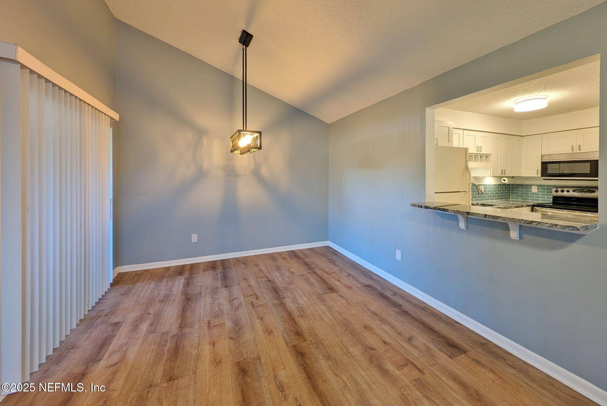Jacksonville, FL 32246,2511 WHISPERING WOODS BLVD #4