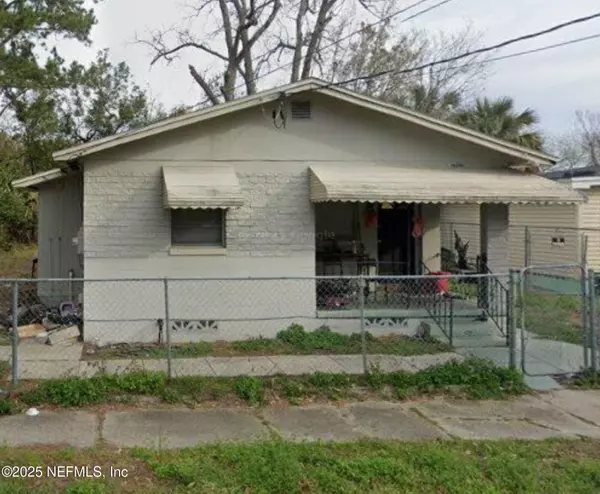 1555 W 17TH ST, Jacksonville, FL 32209