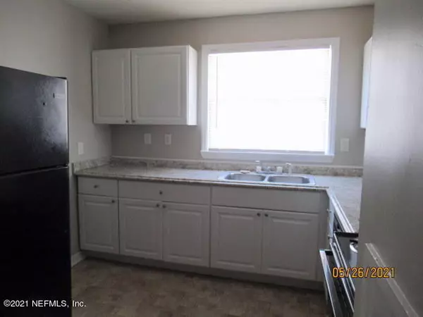 Jacksonville, FL 32206,539 W 23RD ST #4