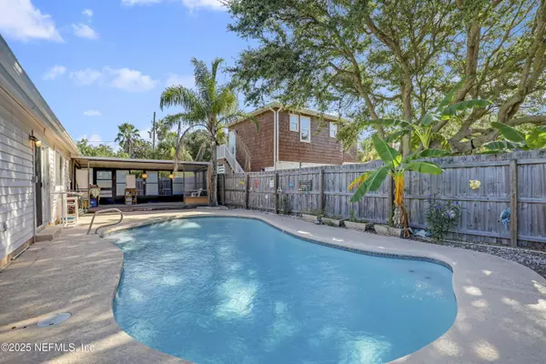 Atlantic Beach, FL 32233,1849 SEMINOLE RD