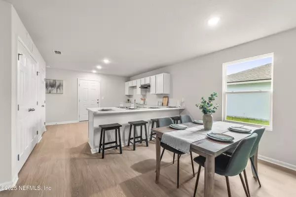 Jacksonville, FL 32220,8077 DEVOE ST