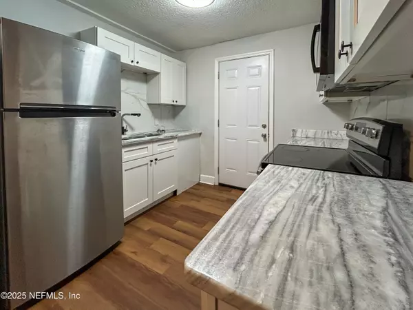 Jacksonville, FL 32205,3220 MYRA ST