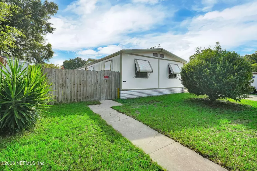 11003 MERRYWOOD DR, Jacksonville, FL 32256