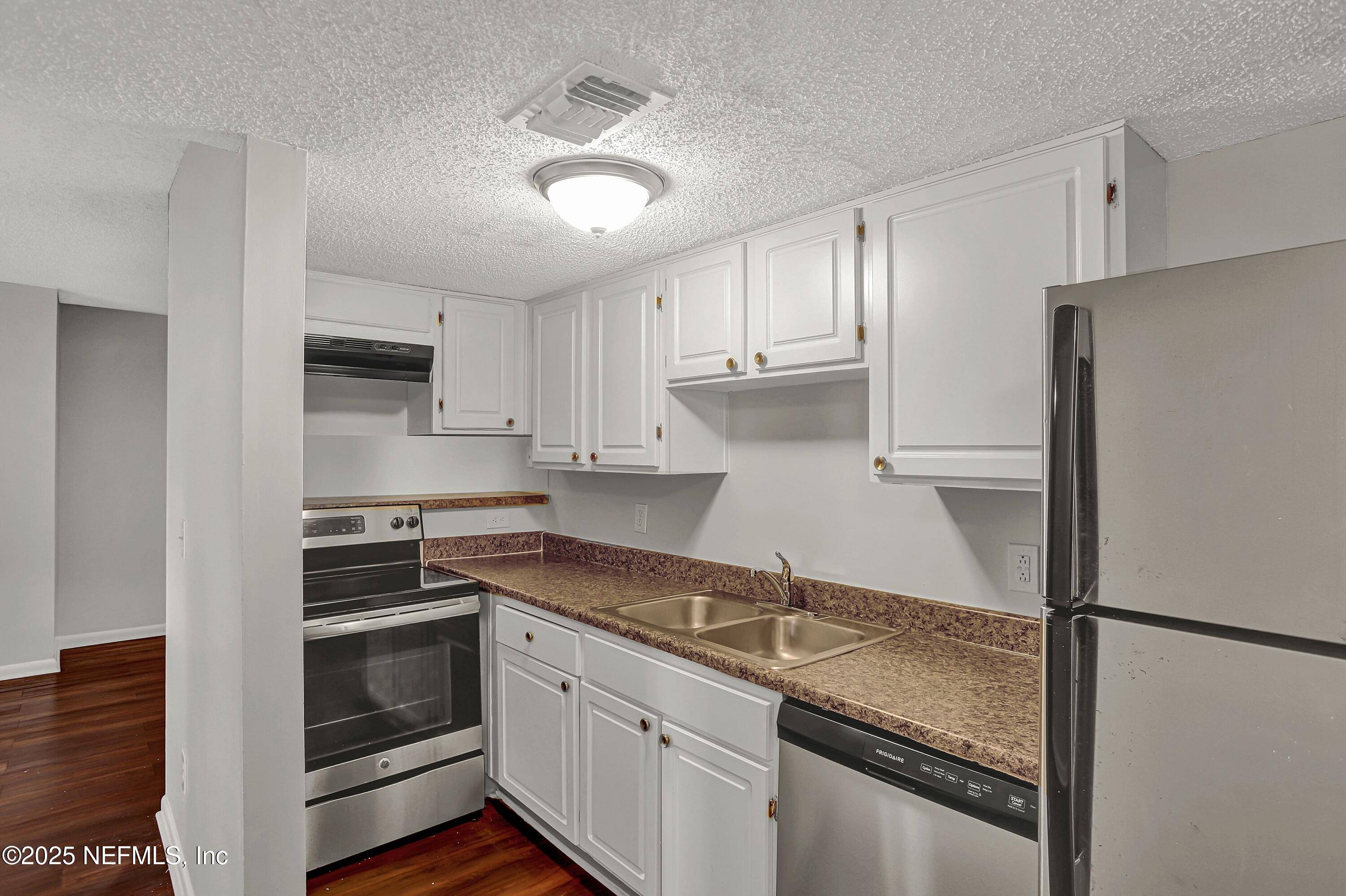 Jacksonville, FL 32218,10825 KEY HAVEN BLVD #502