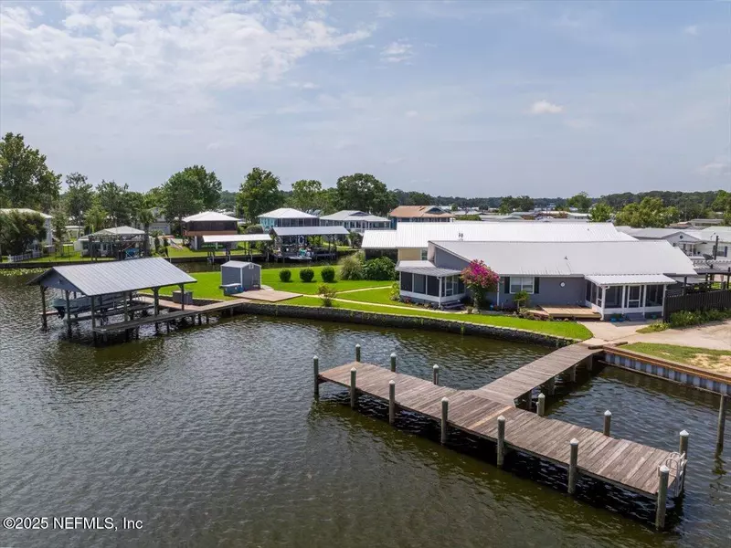 164 MOONLITE DR, Welaka, FL 32193