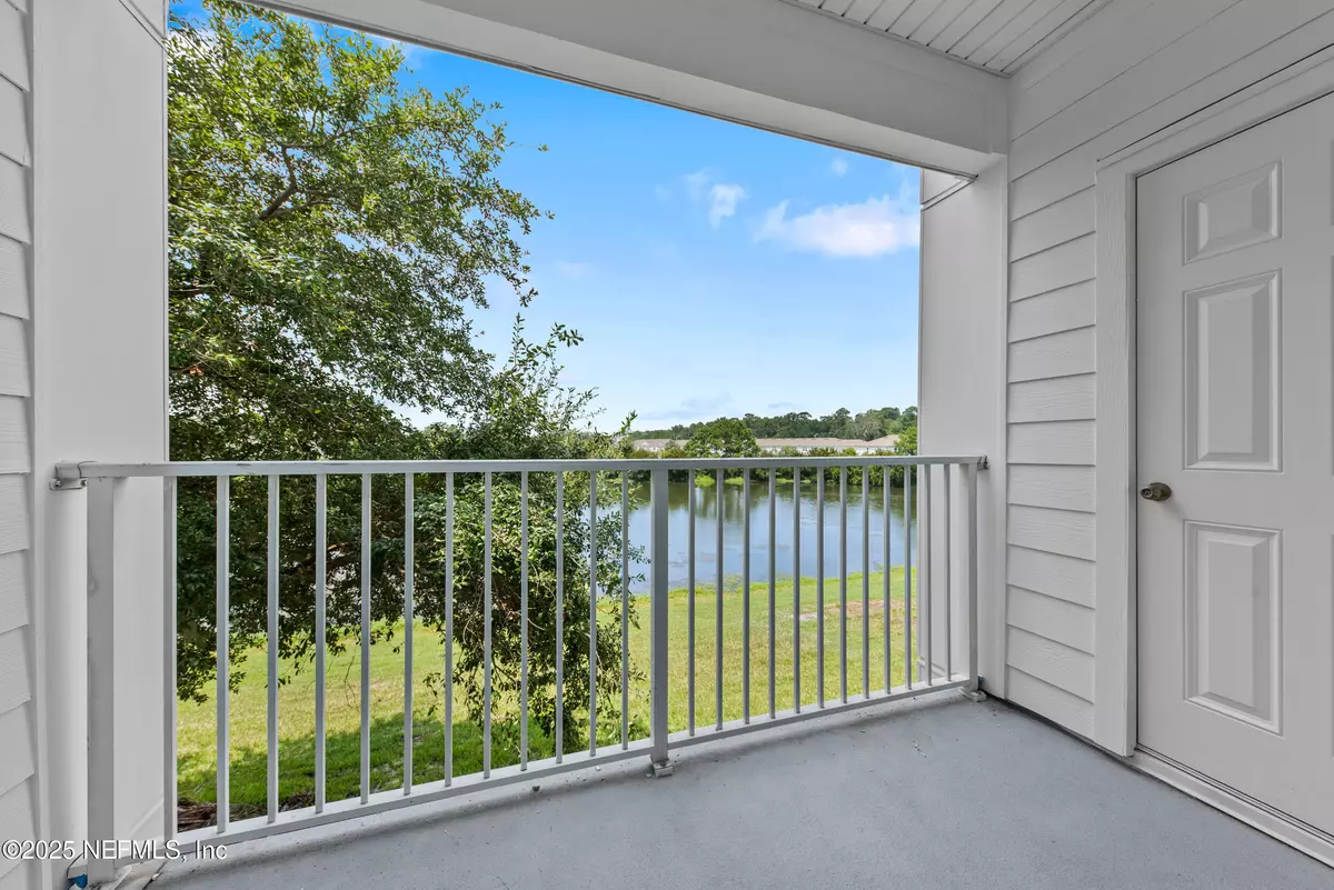 Jacksonville, FL 32256,4920 KEY LIME DR #202