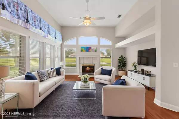 Jacksonville, FL 32256,8245 PERSIMMON HILL LN