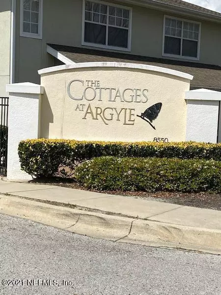 8550 ARGYLE BUSINESS LOOP #1606, Jacksonville, FL 32244