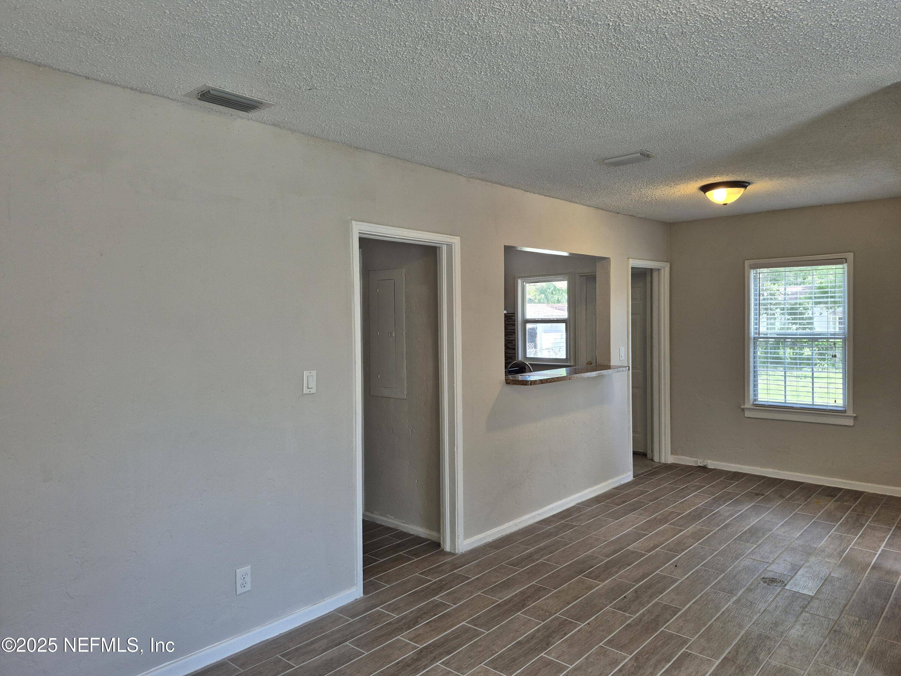 Jacksonville, FL 32205,4717 CAMBRIDGE