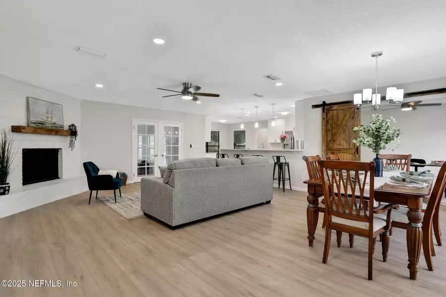 2852 CIRCLE RIDGE DR, Orange Park, FL 32065