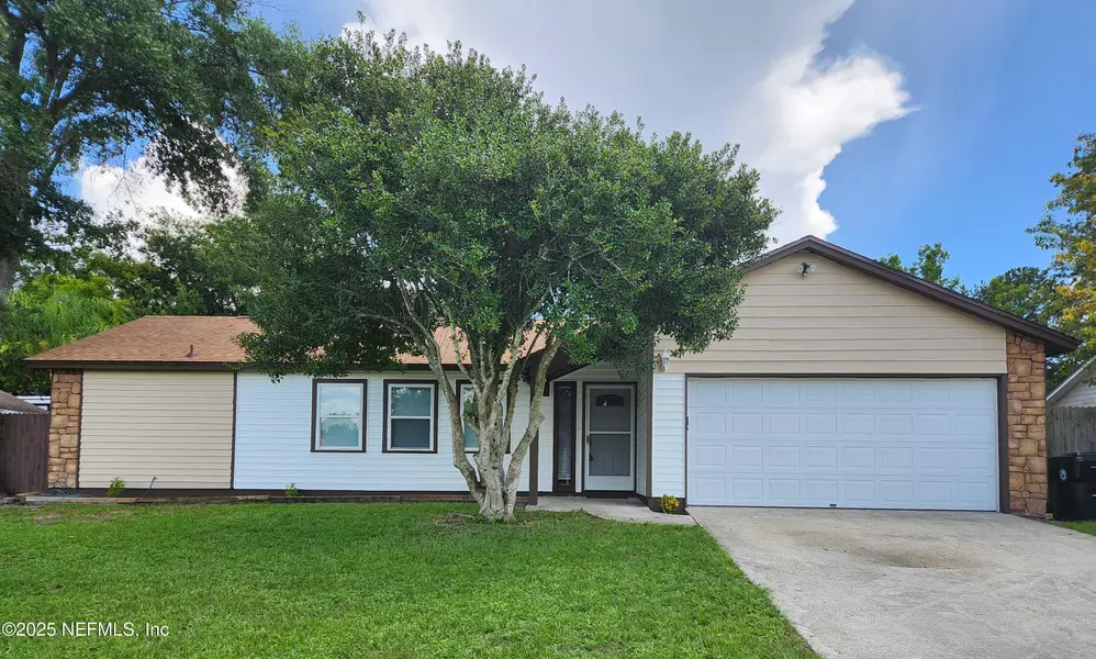 680 ROGER SHERMAN ST, Orange Park, FL 32073