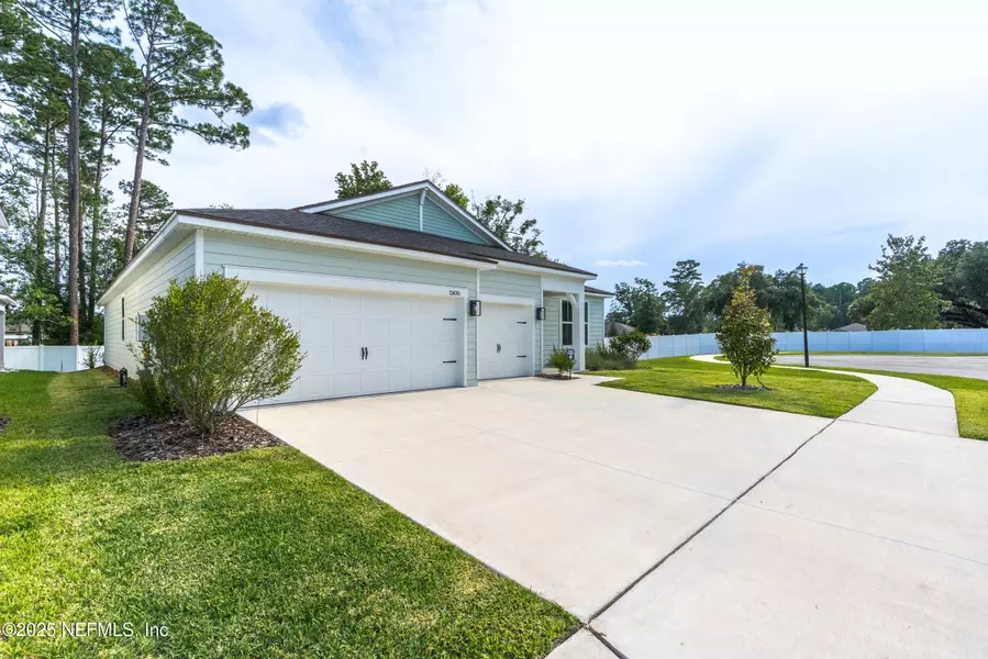 12470 ROYAL RED WAY, Jacksonville, FL 32226
