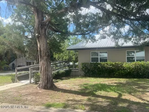 Keystone Heights, FL 32656,160 Nightingale ST #B