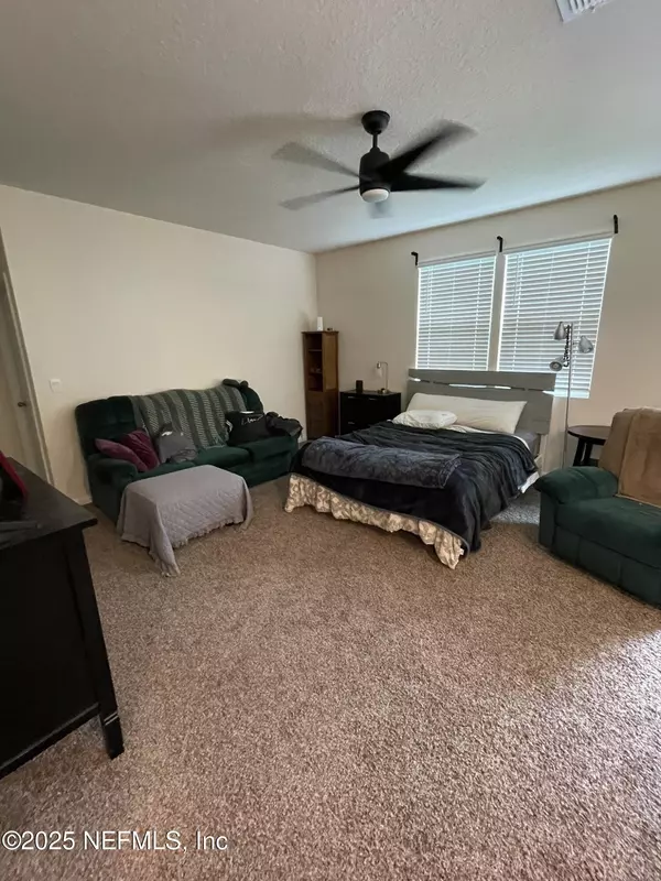 Green Cove Springs, FL 32043,2482 OAK STREAM DR