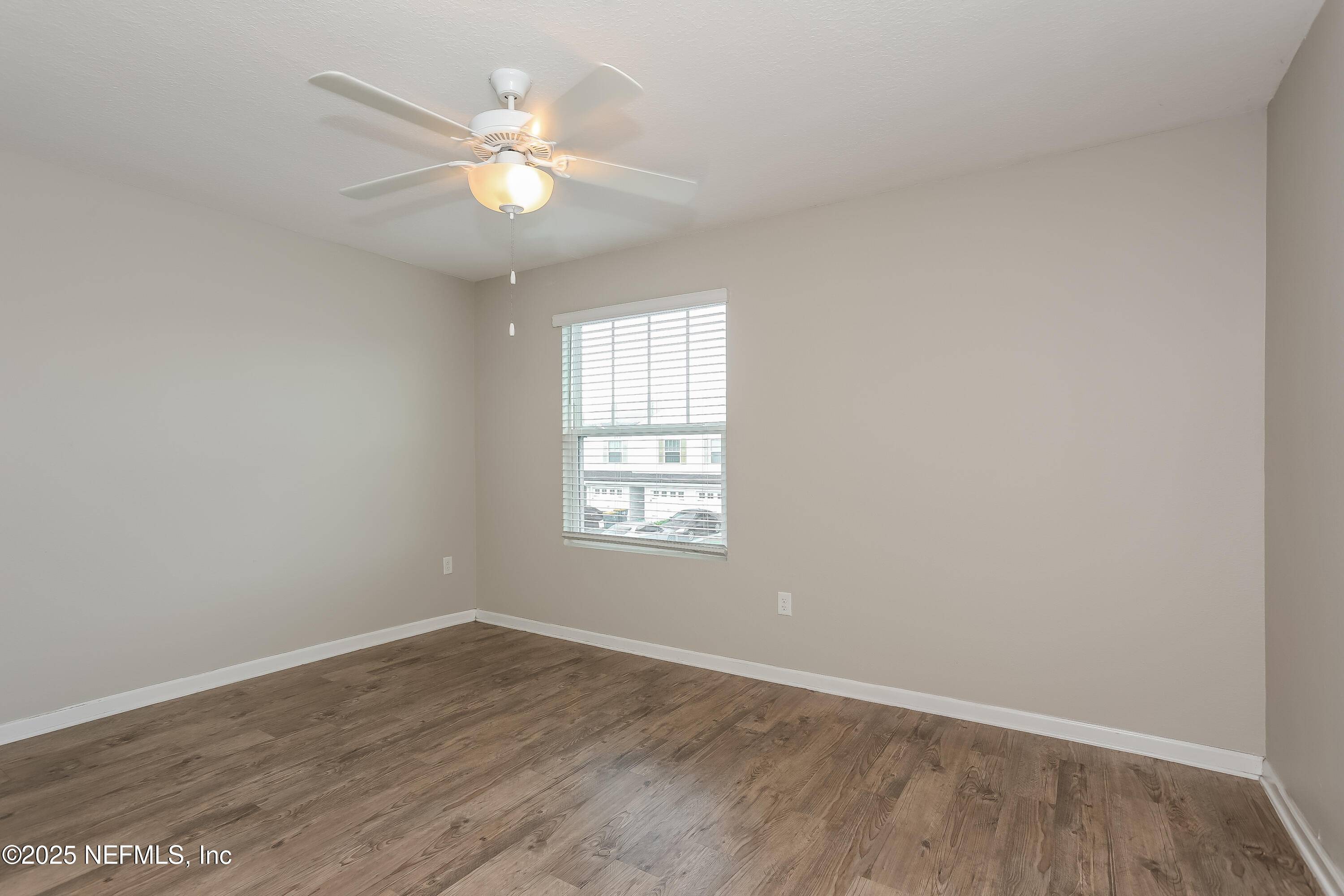 Jacksonville, FL 32216,562 EISEMAN WAY