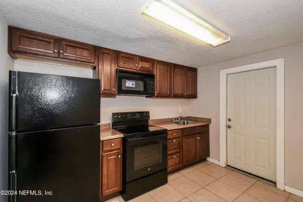 Jacksonville, FL 32208,9155 5TH AVE