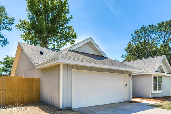 Jacksonville, FL 32244,7871 MOSS POINTE TRL E