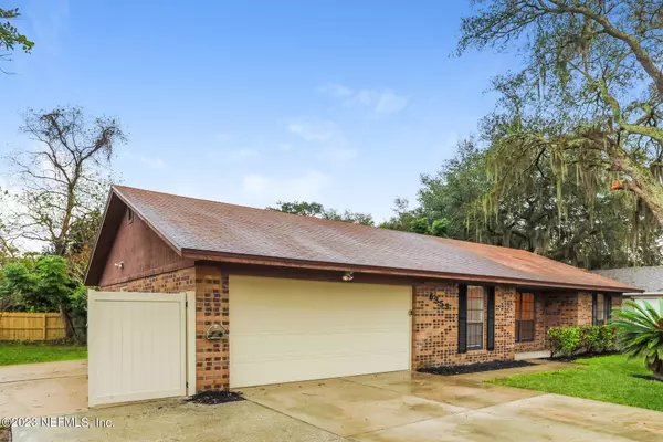 Jacksonville, FL 32244,6353 TREE TOP CIR W