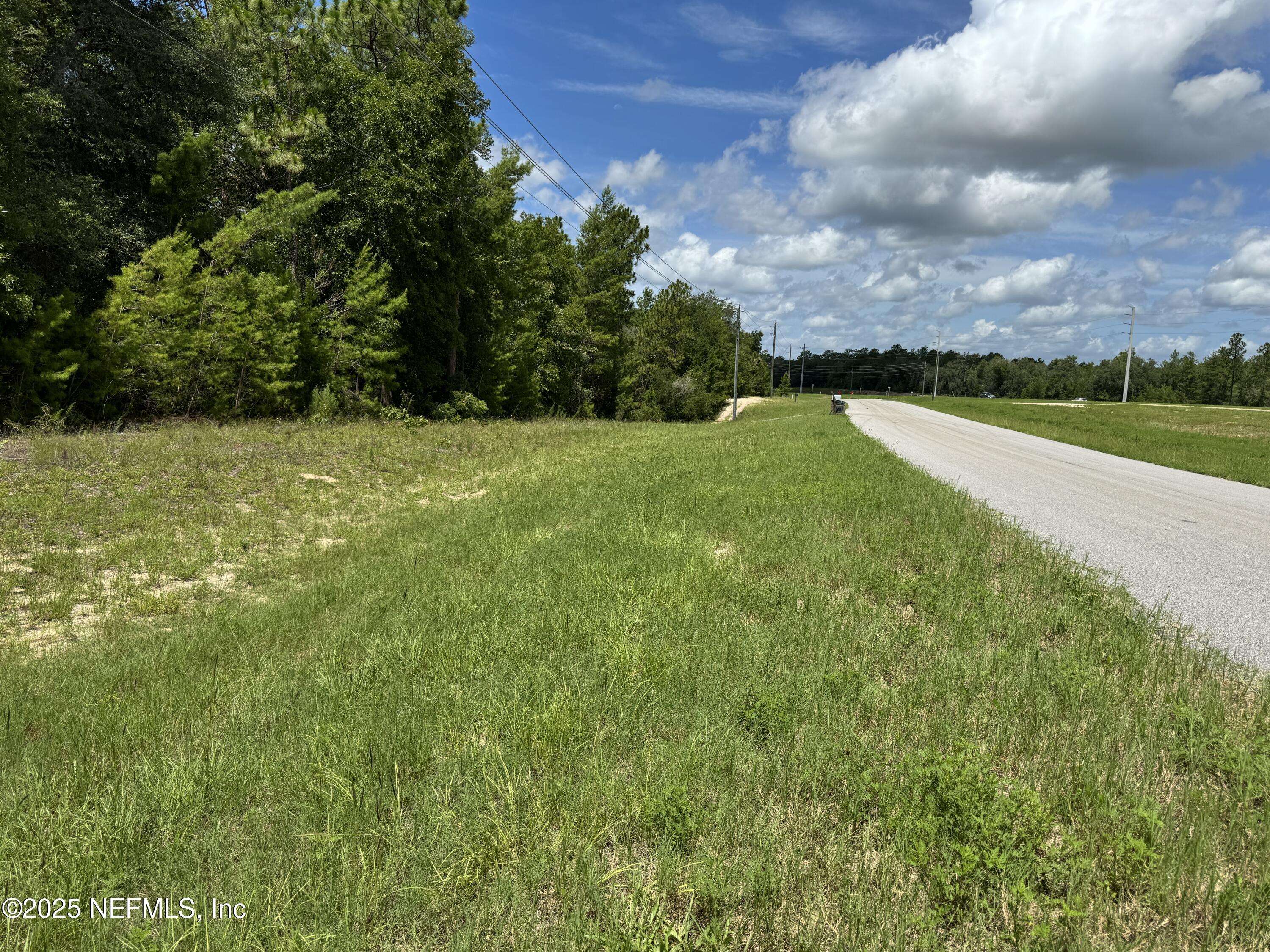 Interlachen, FL 32148,1359 STATE RD 20