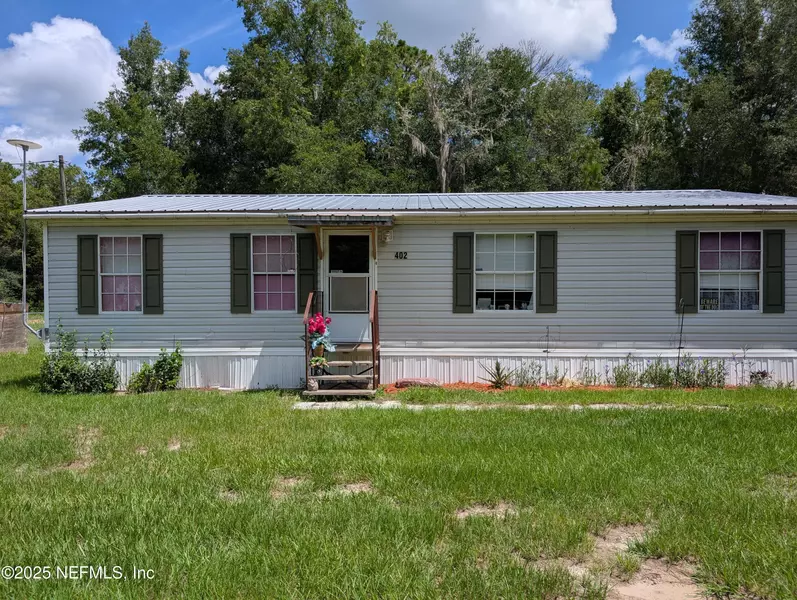 402 SHIRLEY ST, Interlachen, FL 32148