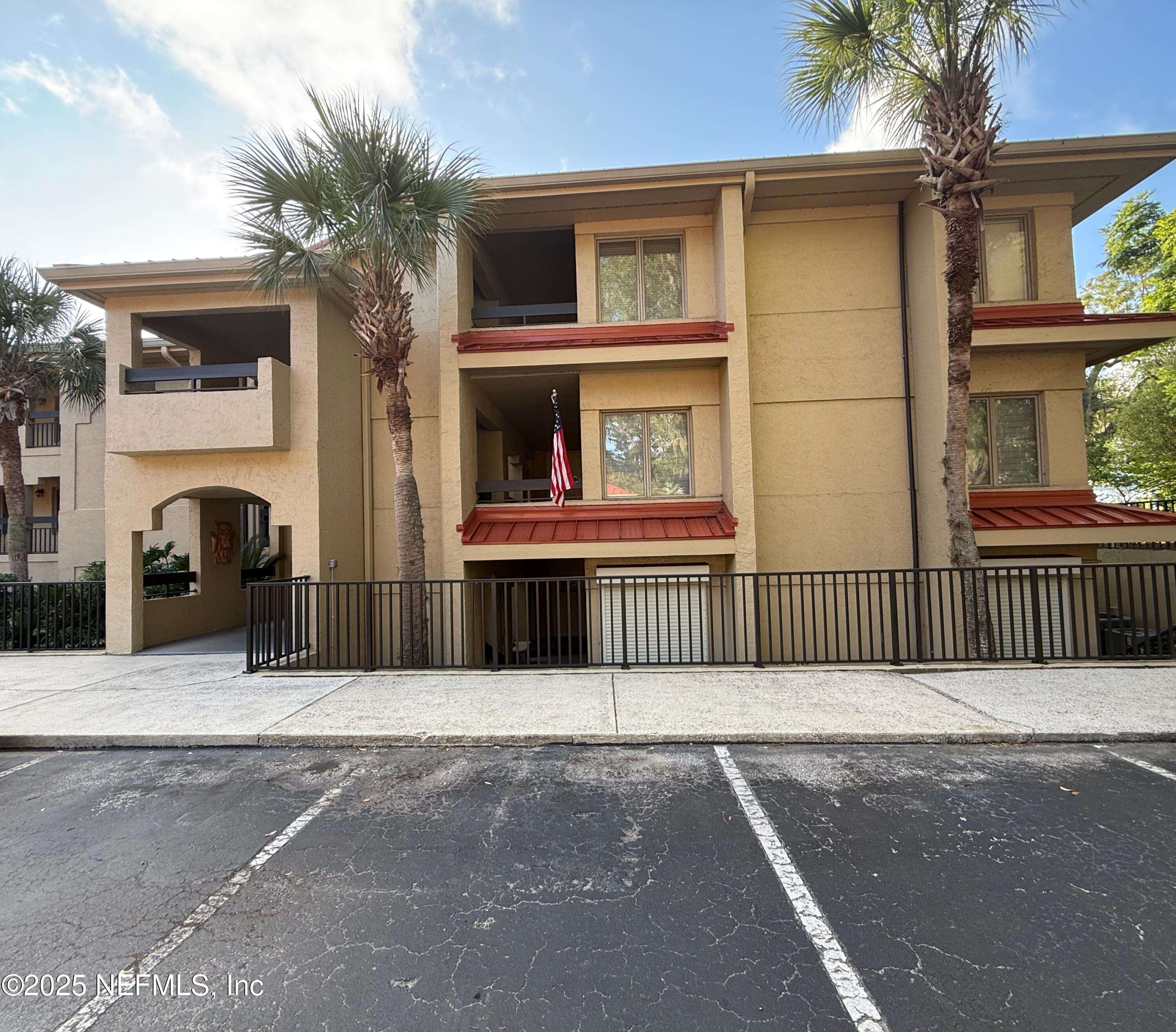 Orange Park, FL 32073,2099 WINTERBOURNE #107
