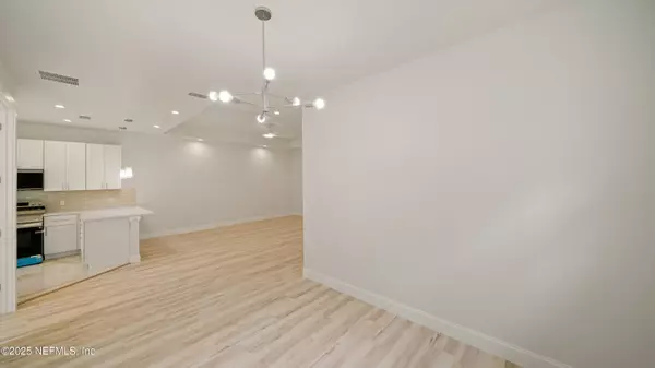 Palm Coast, FL 32137,8 BUNKER VIEW PL