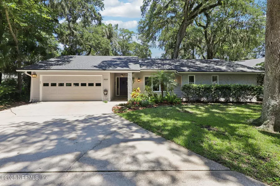 1909 SELVA MARINA DR, Atlantic Beach, FL 32233