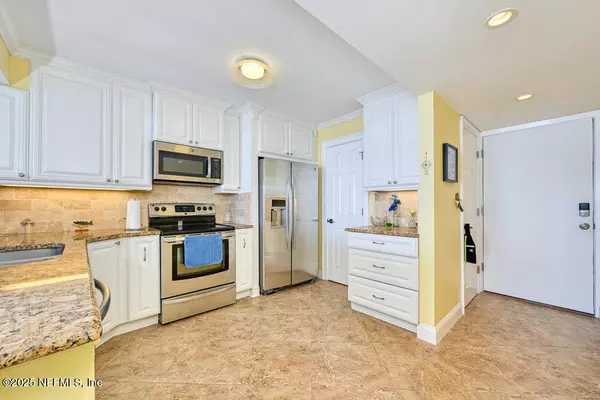 Jacksonville Beach, FL 32250,1301 1ST ST S #803