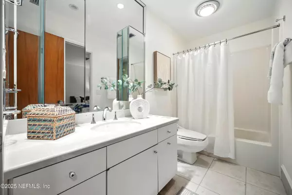 Jacksonville, FL 32257,9254 BEAUCLERC CIR E