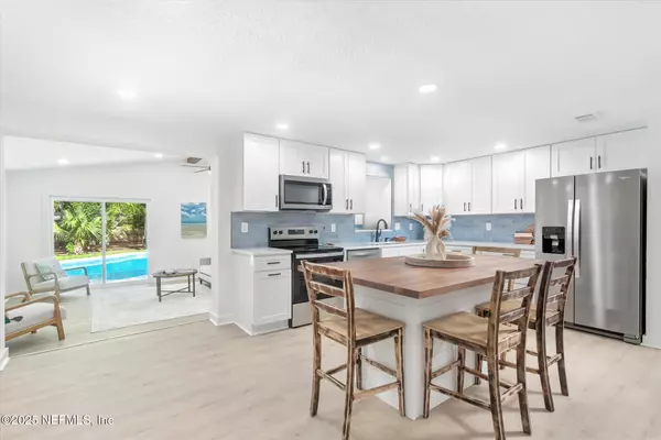 1420 CONSTITUTION PL, Jacksonville Beach, FL 32250