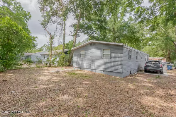 Jacksonville, FL 32208,9042 7TH AVE