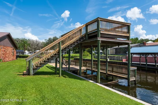 East Palatka, FL 32131,139 CYPRESS DR