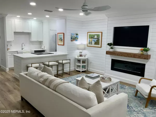 1820 SEVILLA BLVD #310, Atlantic Beach, FL 32233