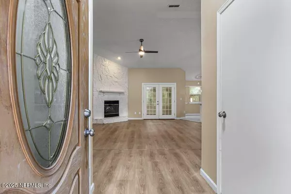Fernandina Beach, FL 32034,2361 CASHEN WOOD DR