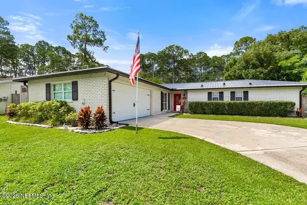 11680 W RIDE DR, Jacksonville, FL 32223