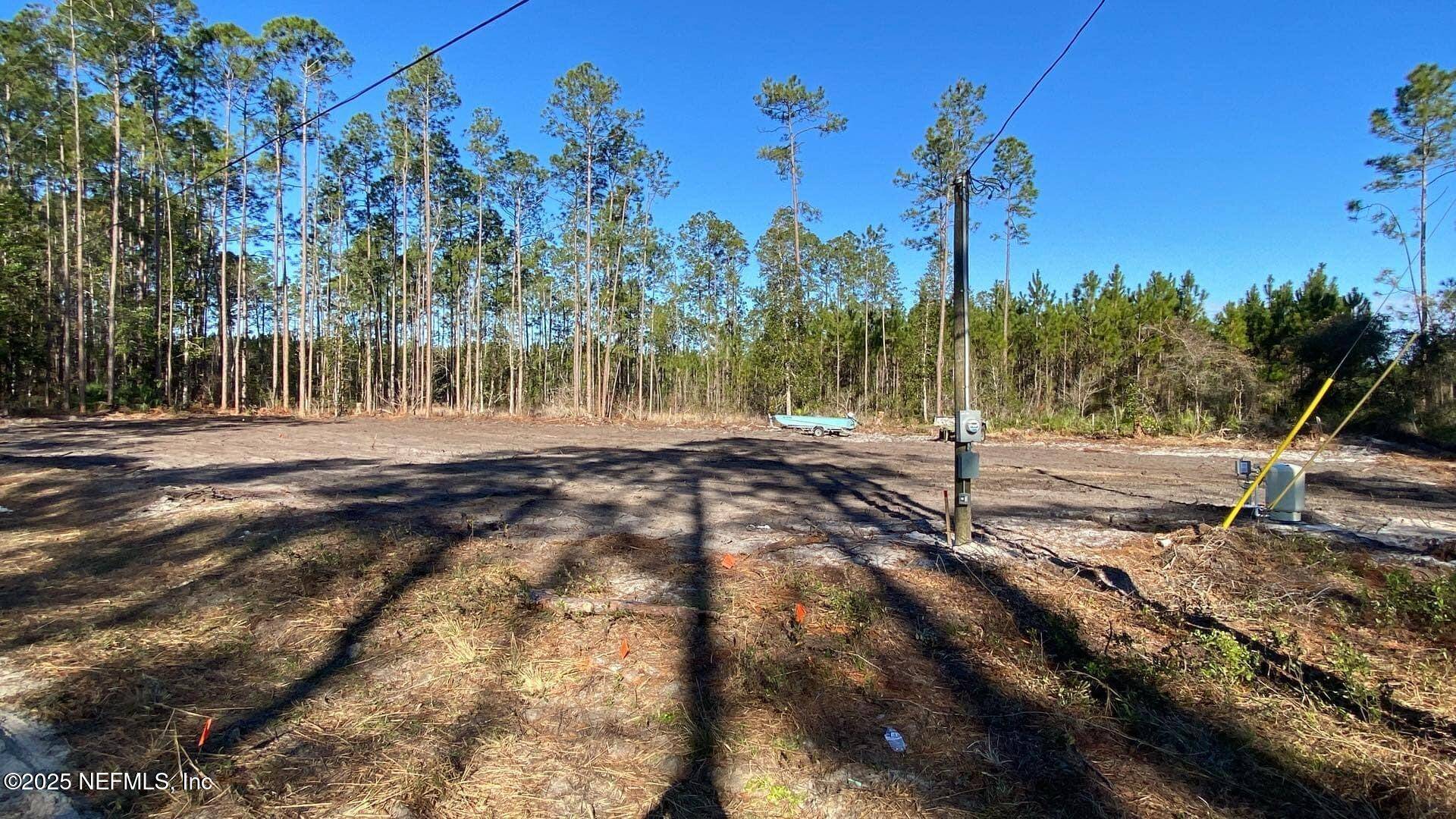 Interlachen, FL 32148,128 MEADOWS RD