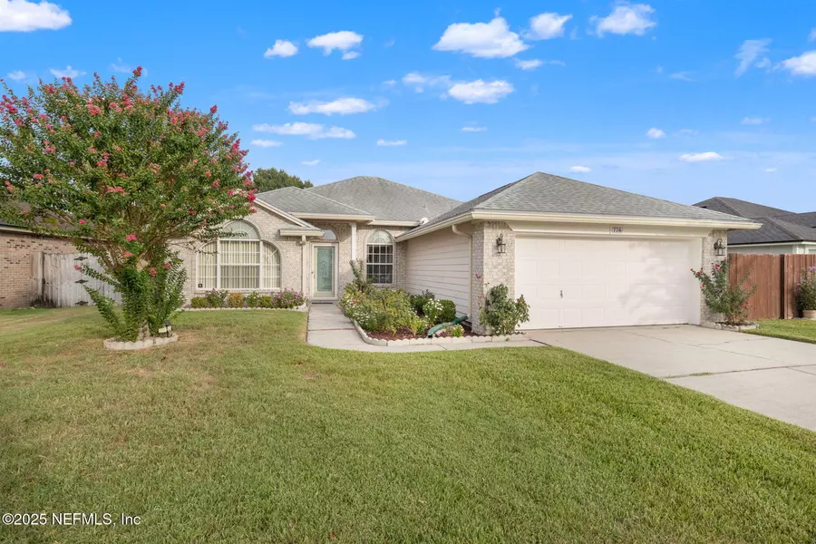 776 HICKORY LAKES DR, Jacksonville, FL 32225