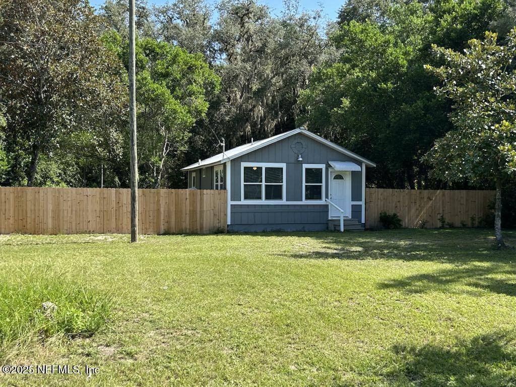718 STATE ROAD 20, Hollister, FL 32147