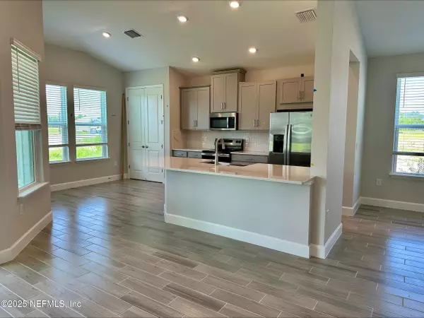 Palm Coast, FL 32137,37 ARMOYAN DR