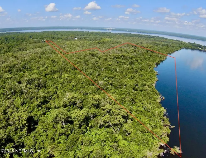 00 207A County Road, East Palatka, FL 32131