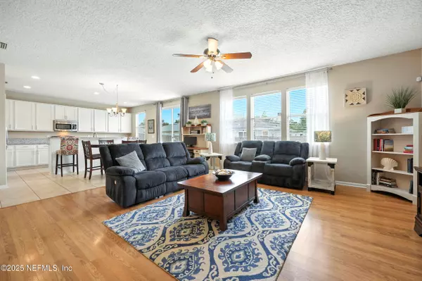 Yulee, FL 32097,76073 LONG POND LOOP