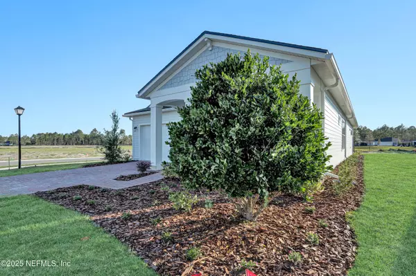 St. Augustine, FL 32092,352 APPLEJACK DR