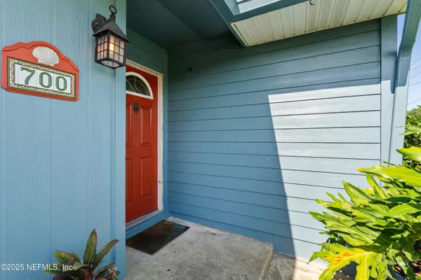 Jacksonville Beach, FL 32250,700 8TH AVE N