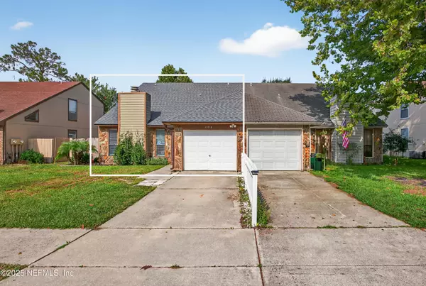 11716 FT CAROLINE LAKES DR, Jacksonville, FL 32225