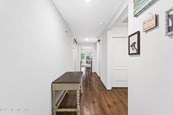 Jacksonville, FL 32218,2513 BEACHVIEW DR