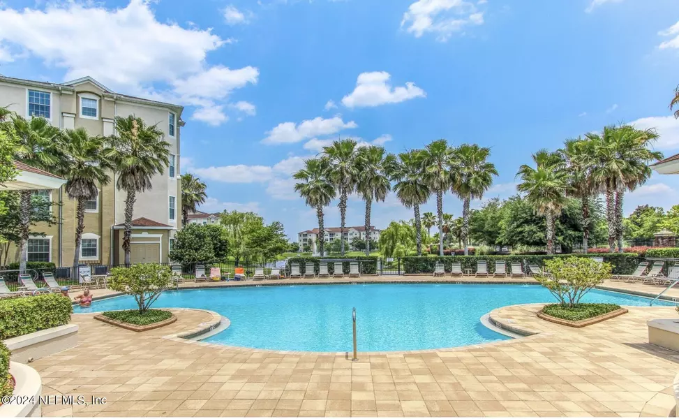 7801 POINT MEADOWS DR #1108, Jacksonville, FL 32256