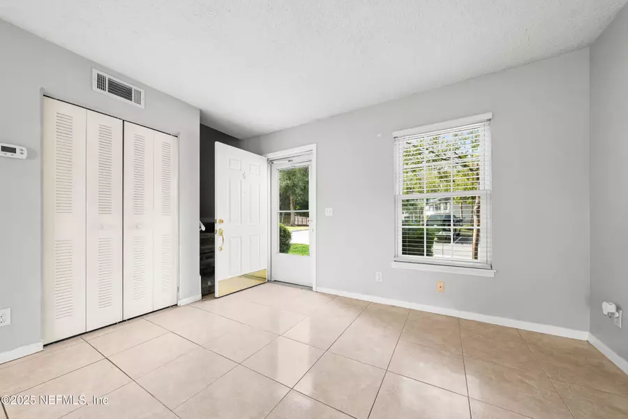 303 KETTERING TER, Orange Park, FL 32073