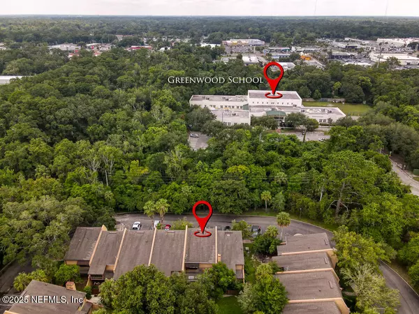 Jacksonville, FL 32225,319 GREENCASTLE RD #58