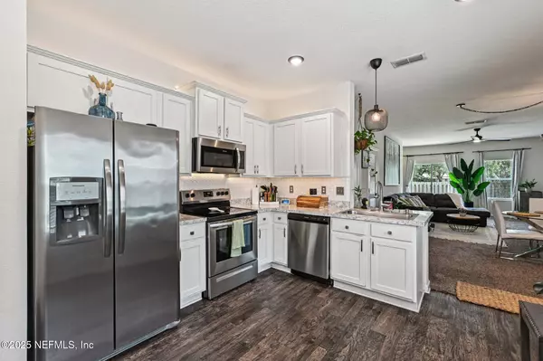 Jacksonville, FL 32256,8099 ECHO SPRINGS RD