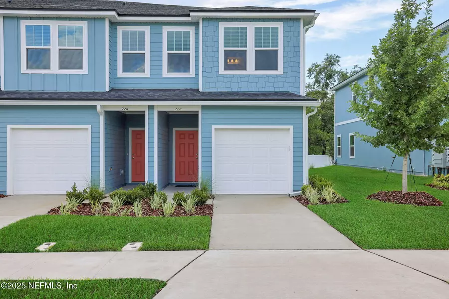 726 SAILOR GROVE LN, Jacksonville, FL 32221